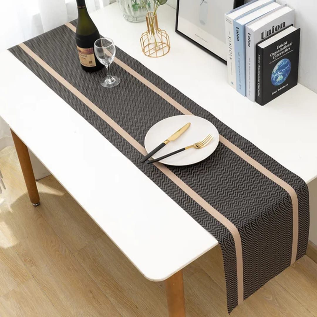 Table runner sets